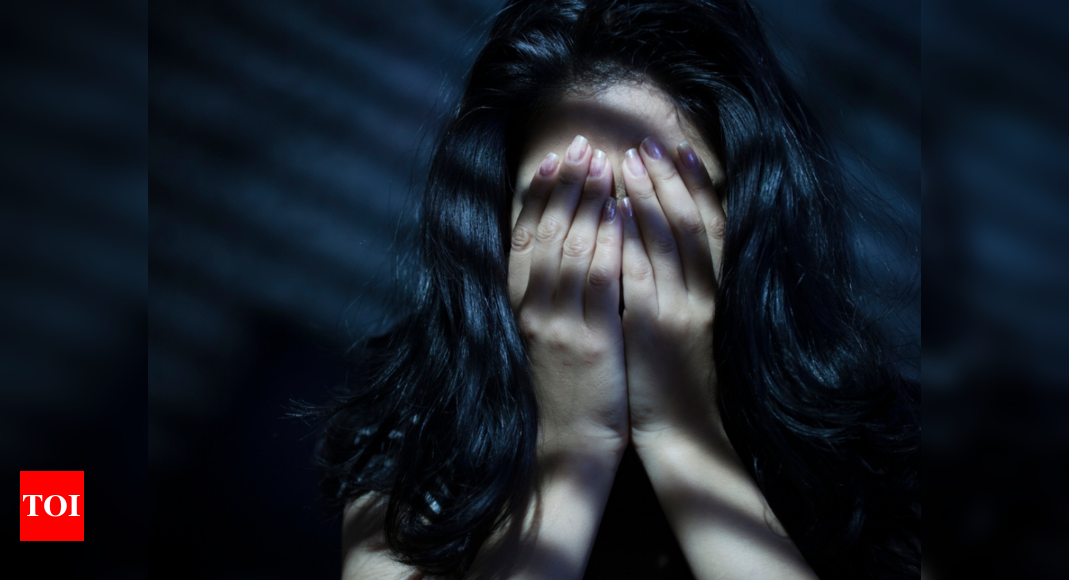 Cry for help! Recognizing signs of depression, suicidal thoughts is the need of the hour