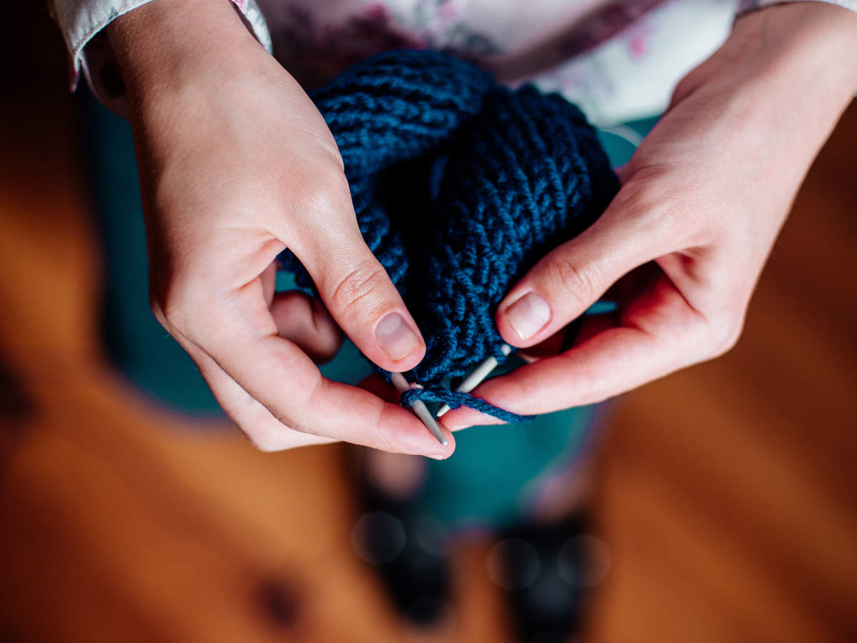 Study says knitting can help reduce depression, anxiety and chronic pain